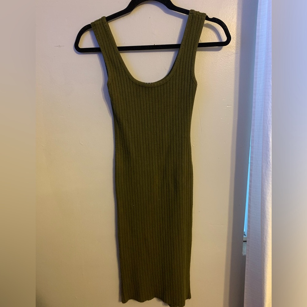 Windsor Olive Green Ribbed Midi Dress